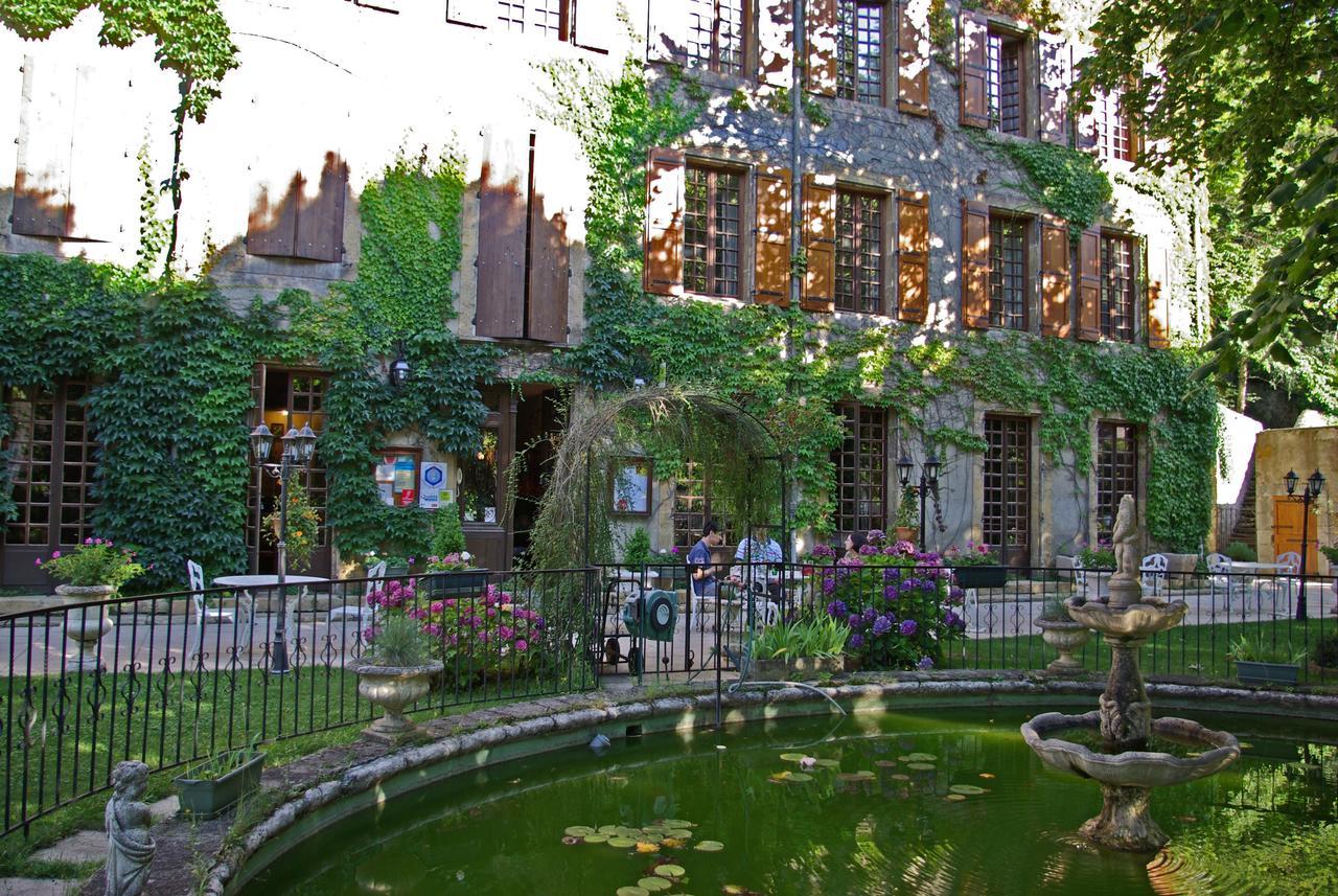 Logis Hostellerie Du Grand Duc Hotel Restaurant Gincla Eksteriør bilde
